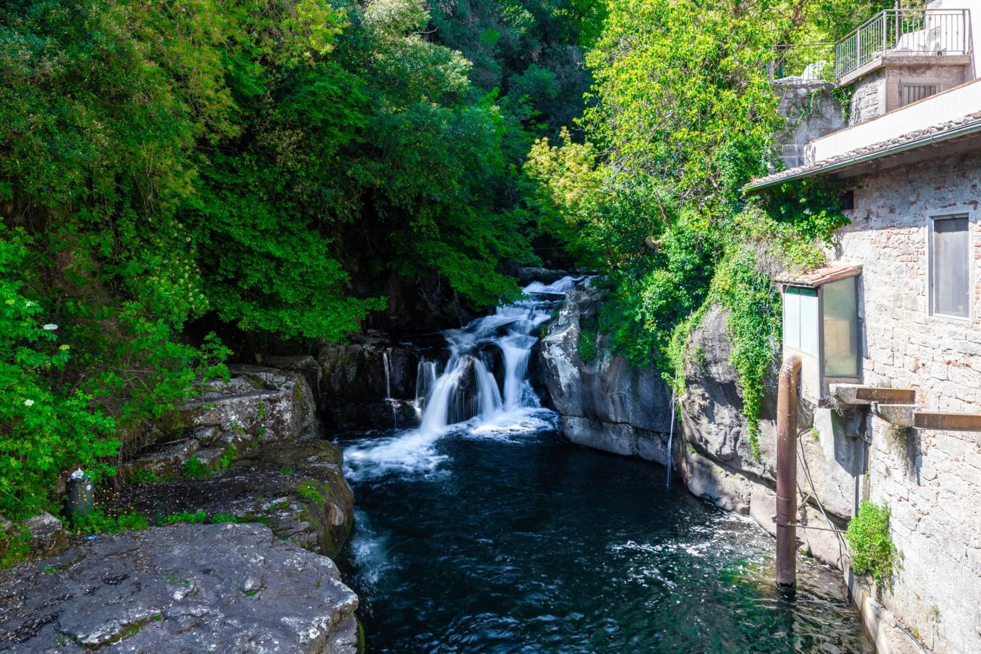 La Ferriera Exclusive Resort - Pool & Waterfall Loro Ciuffenna Εξωτερικό φωτογραφία