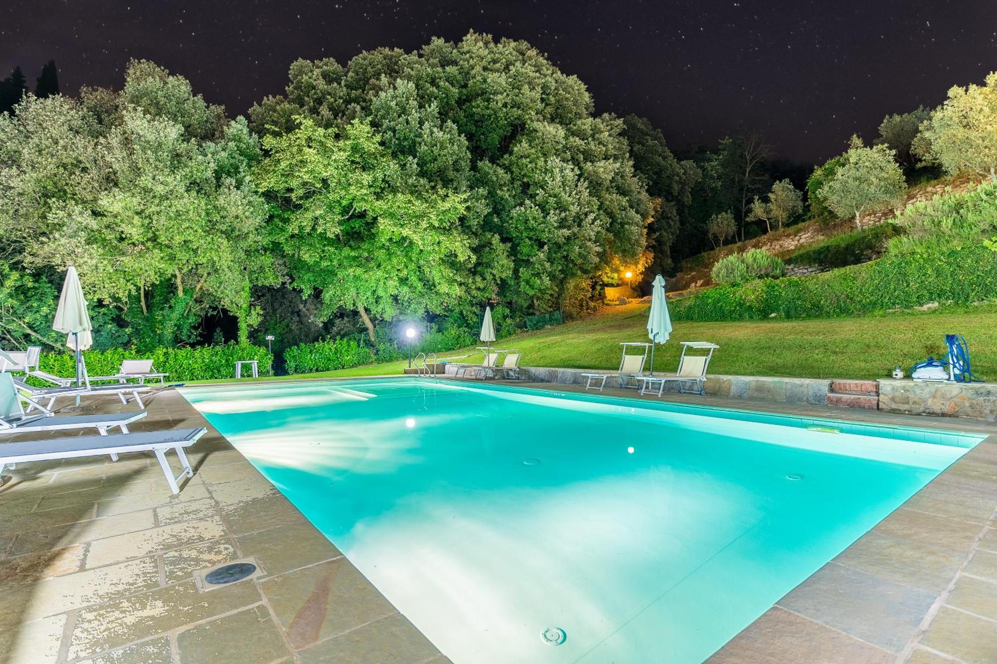 La Ferriera Exclusive Resort - Pool & Waterfall Loro Ciuffenna Εξωτερικό φωτογραφία